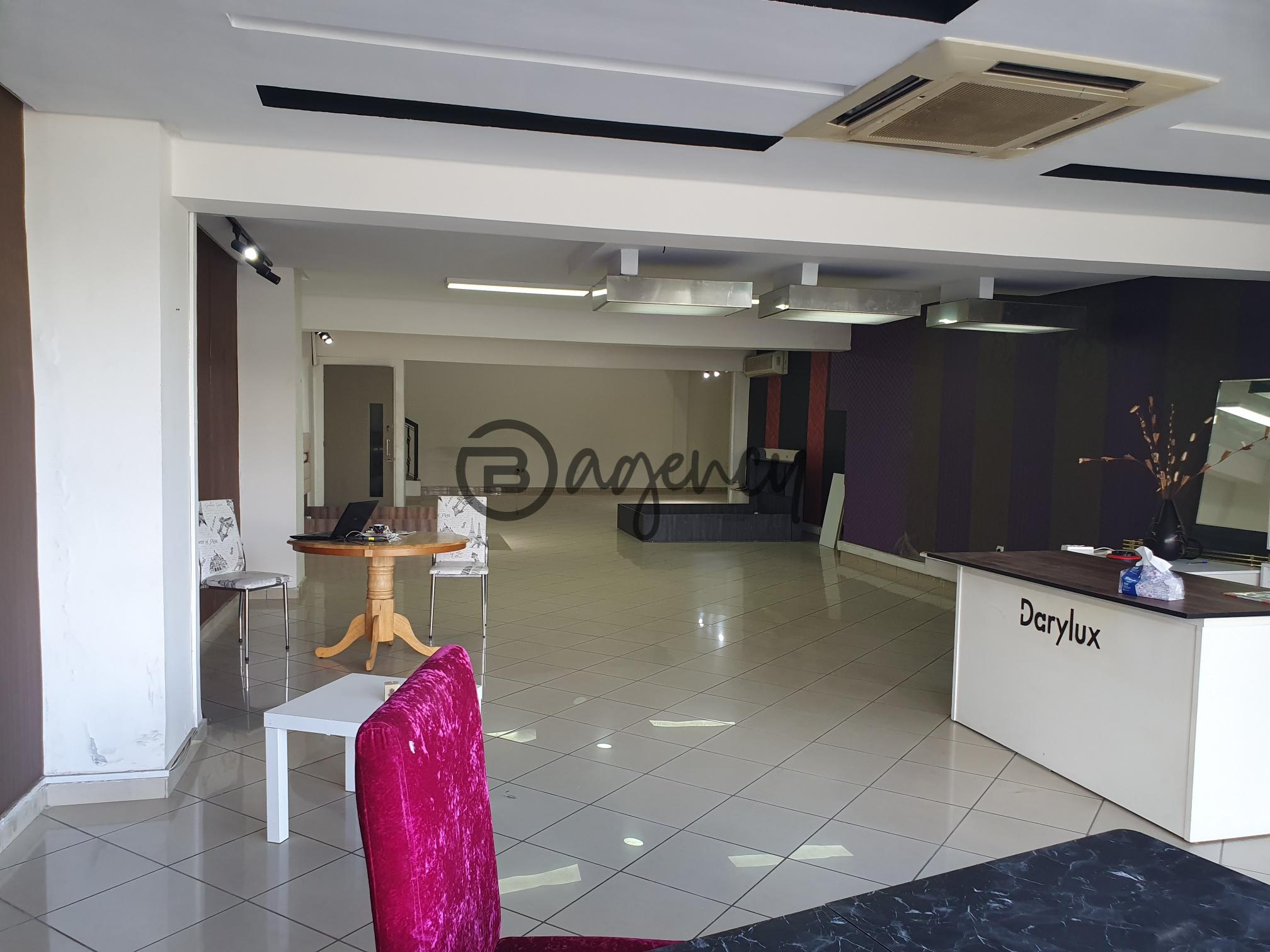 gallery